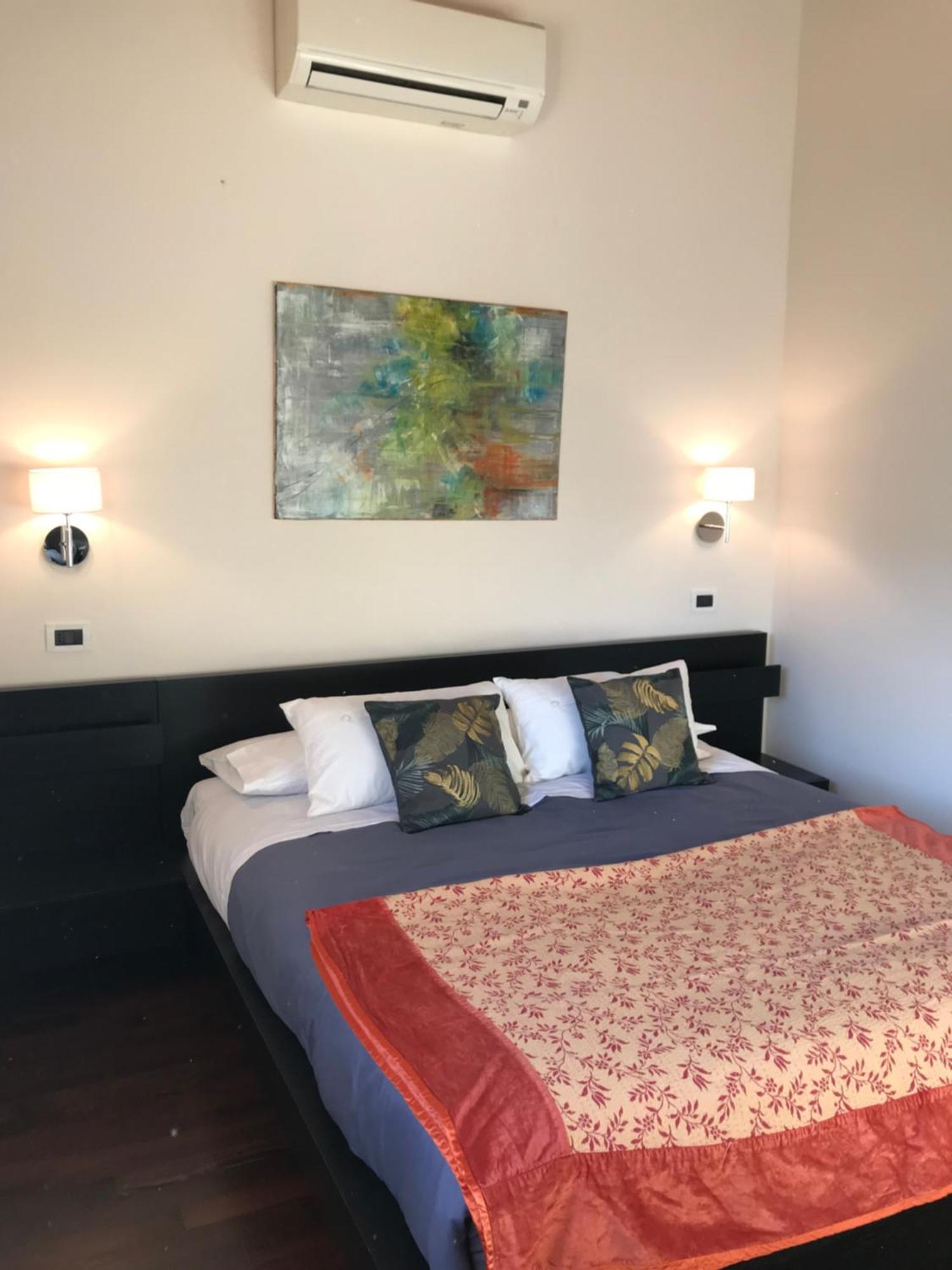 Villa Marlene B&B Albenga Eksteriør billede